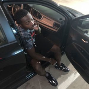 Meet your Posher, Henry